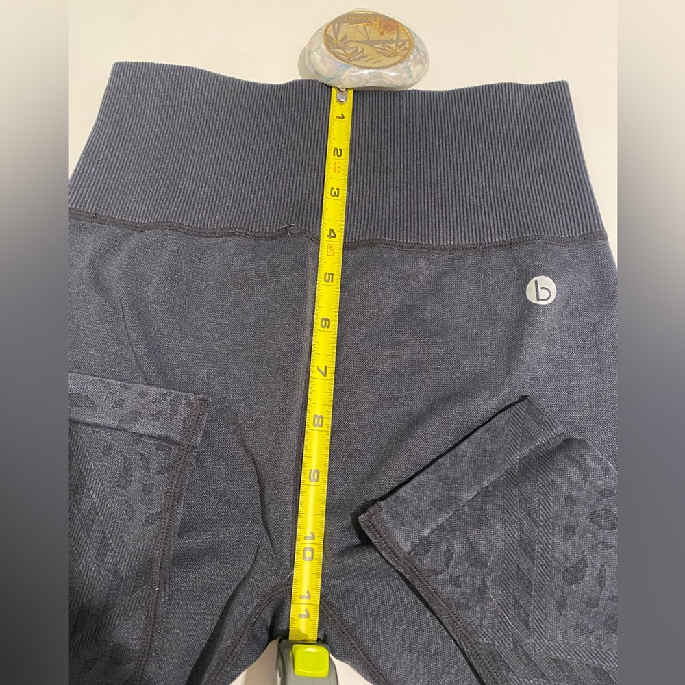 Cotton On Body Gray Leggings  Athletic Pants XSize Small - Picture 6 of 16